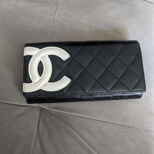 Chanel Black And White CC Bifold Wallet